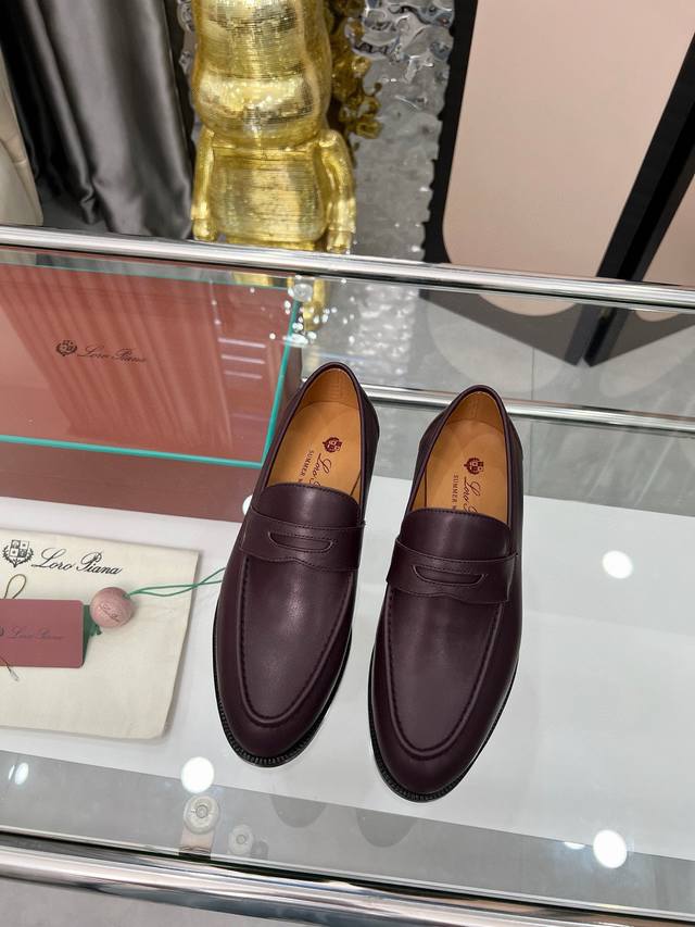 1836836FFF, Loro Piana LP's latest Sergio series loafers, small leather shoes .