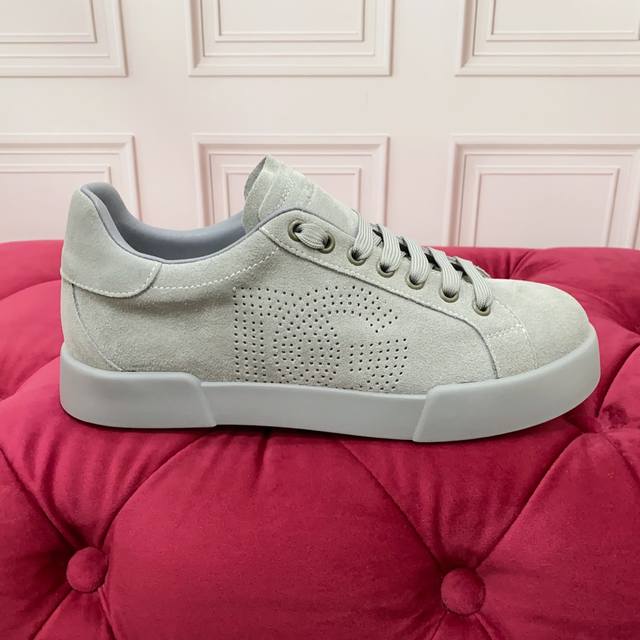 Female, Male. High-end version High-quality brand outsole Dolce & Gabbana 2025 n