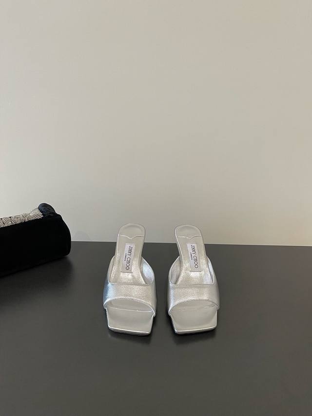 Highest version Jimmy Choo Highest quality latest fish mouth small heel half sli