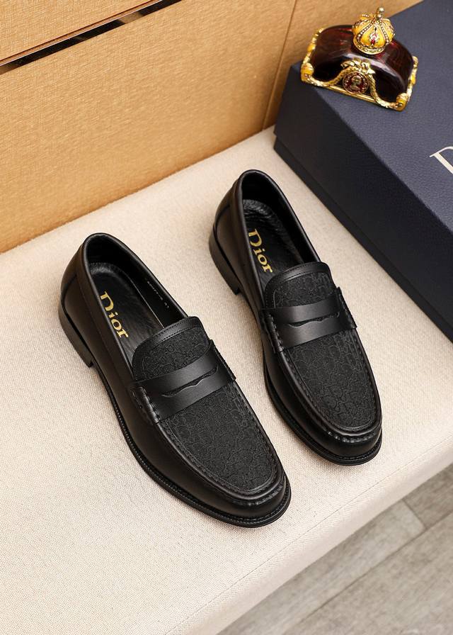 Product trademark: Dior casual leather shoes Regular size: 39-44 38.45.46 Custom