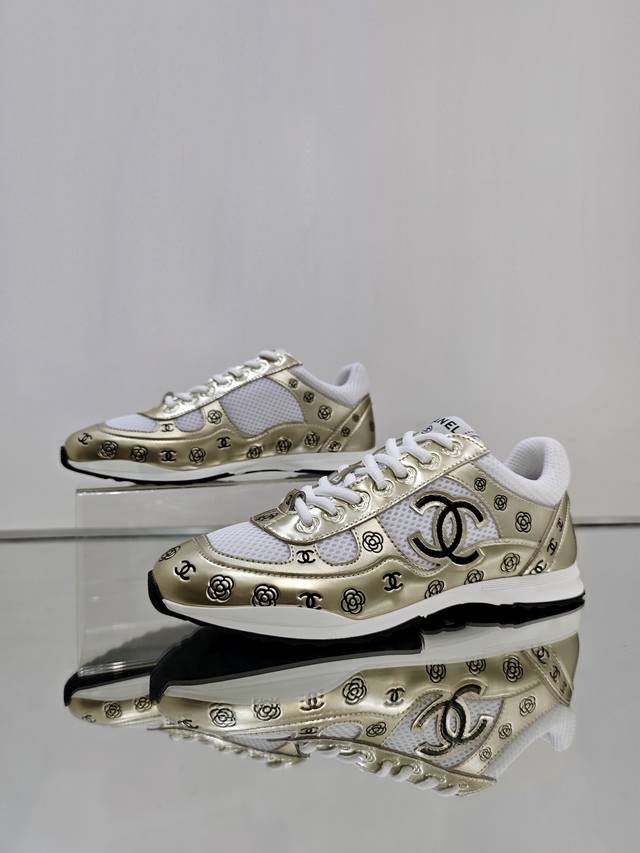 Chanel women's size couples, female 35-40, male 39-44 female 41.42. Male 45 cust
