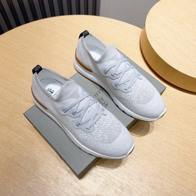 Factory P Brunello Cucinelli new men's shoes shipped This brand is a top luxury