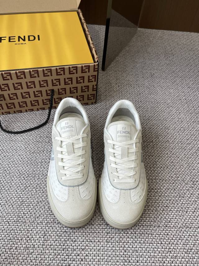 Fendi 2025 latest version skateboard shoes casual sports shoes Fd Match upgraded