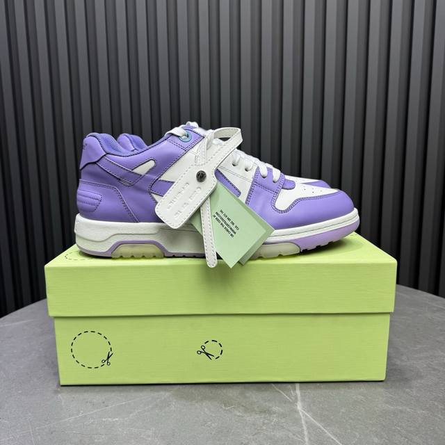 Price: Off White Couples 35-40 Women 39-46 Men