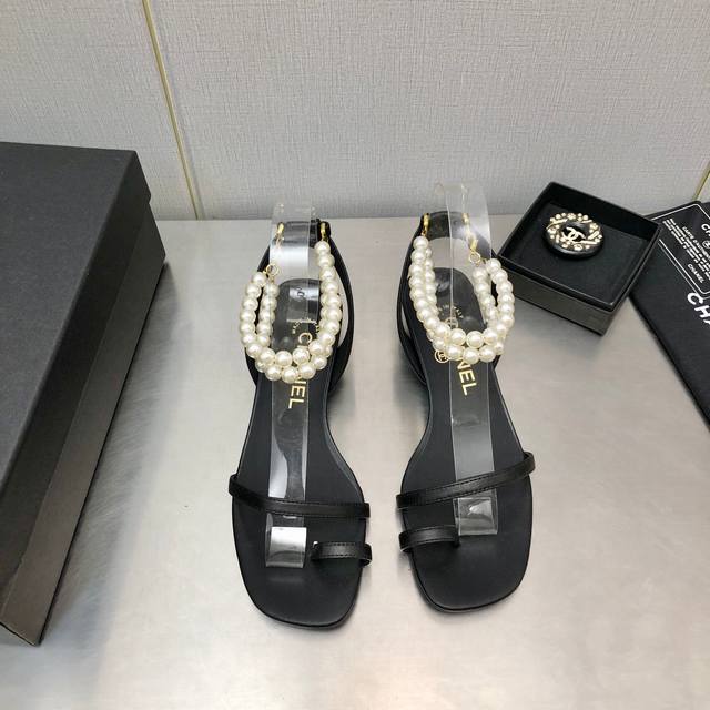 Price: Chan *L 23 New spring pearl sandals! New model first release, must buy in