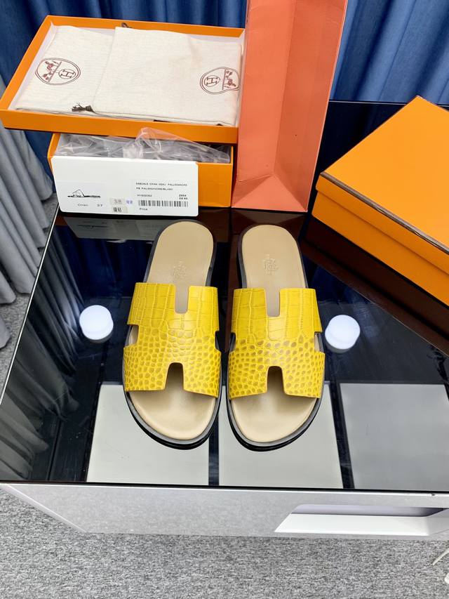 Factory price P Men's slippers 25 new color, full midsole, brand new Herm