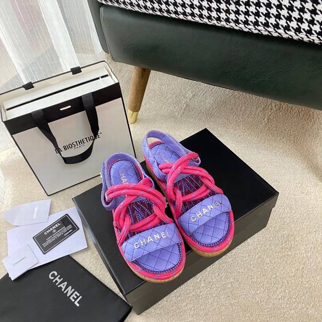 Factory price P's absolute hit! Coco Chanel always said: "Shoes are the most imp
