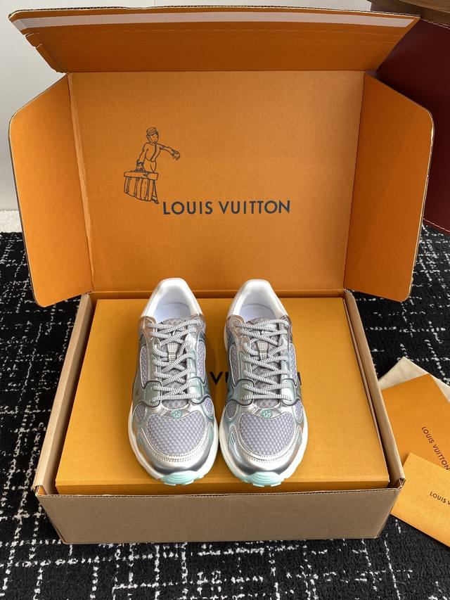 Dongguan purchasing-level official website synchronized box packaging Lv Louis V