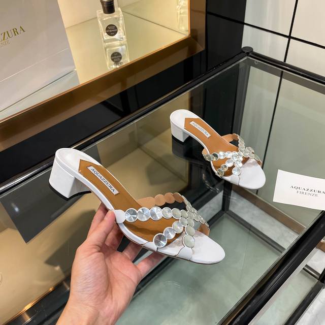 Aquazzura new slippers top version Purchasing quality This mid-heel slipper is p