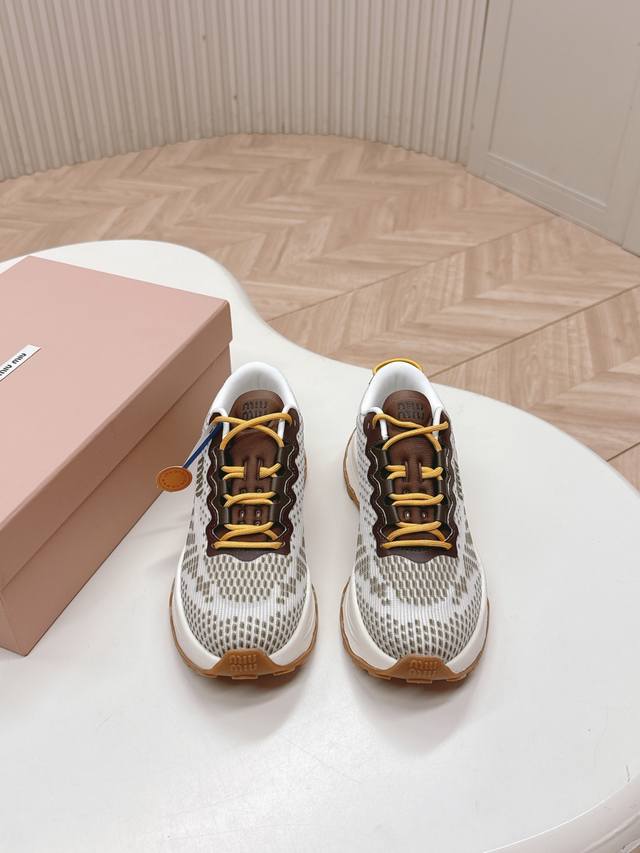 The latest American daddy sneakers of Miumiu Miu Miu 25 are released~ A must-hav