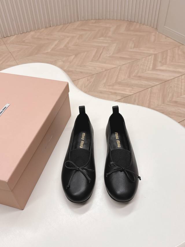 The new ballet shoes from Miu Miu, Fairy style, , blend the dynamic meaning of b