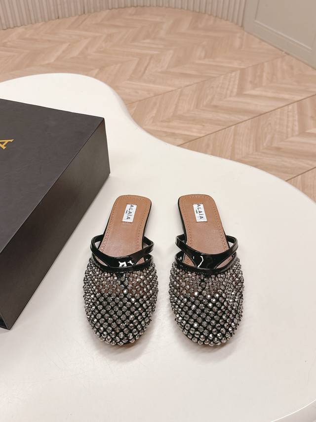 Alaia Alaia niche fashion brand 25Ss new spring and summer fishnet flat flip-flo