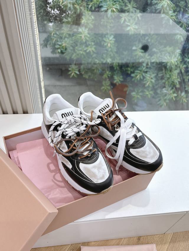 G027 Fast delivery WYSIWYG Purchasing level Miu Miu 25Ss Miu Miu new spring and
