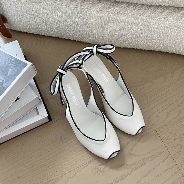 Miu Miu24 new pointed shallow-mouth single shoes Miumiu's high heels are so good