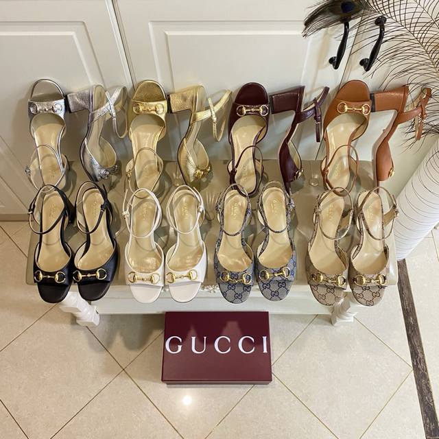 Factory price P, Gucci high-heeled sandals, cowhide and sheepskin jacquard fabri