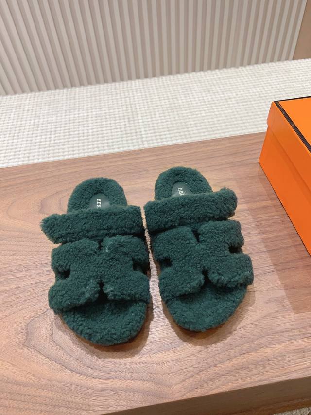 Hermes Hermes H autumn and winter new wool slippers series. The classic H plus t