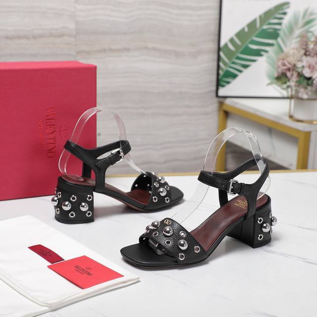 Top purchasing version 2025 Valentino Valentino Heavy craft mushroom nails with