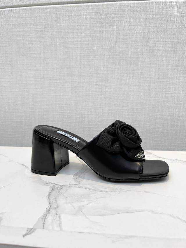 Prada Prada Ss new rose sandals, various shows on Xiaohongshu major bloggers, or