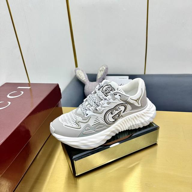 Factory Price Pp #Gucci series sports shoes are made with innovative stitching t