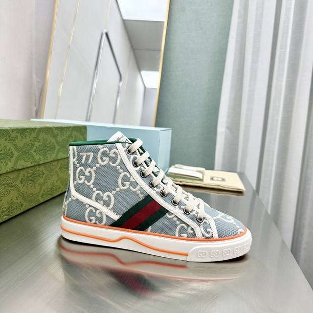 Factory Price Pp: Women Men +10 Top Version High Top Boots Women Men 350 Gucci L