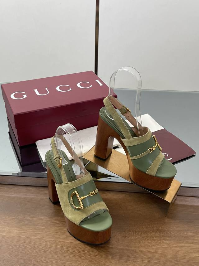 2025 Summer Latest D-shaped Light Gold Horsebit Buckle High-heeled Platform Sand