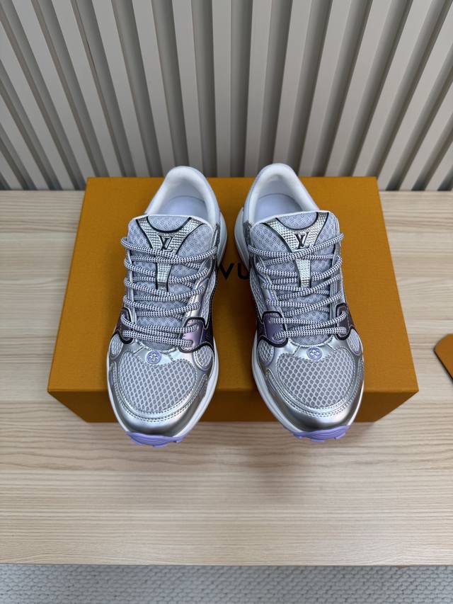 Lv Louis Vuitton L's latest Olympia series couple's silver horn king casual spor