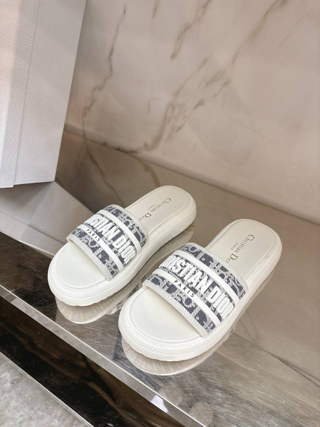 Dio* 2025 new jacquard embroidered letter slippers