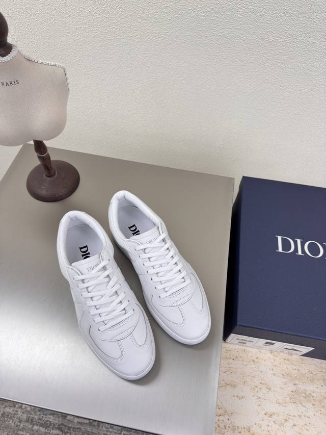 Dior men's and women's Dexun shoes are the same original version Pure white men'