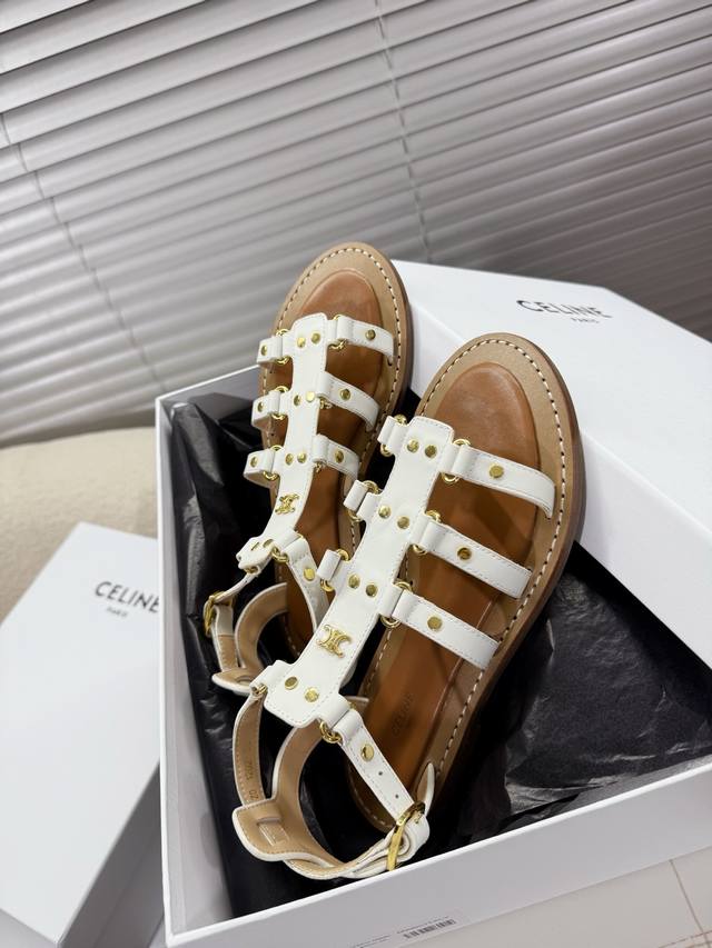Celine | Spring and Summer Arc de Triomphe Retro Leather Sandals Simple, classic