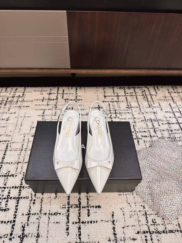Chanel 25Ss Chanel backless shoes I really fell in love with them at first sight