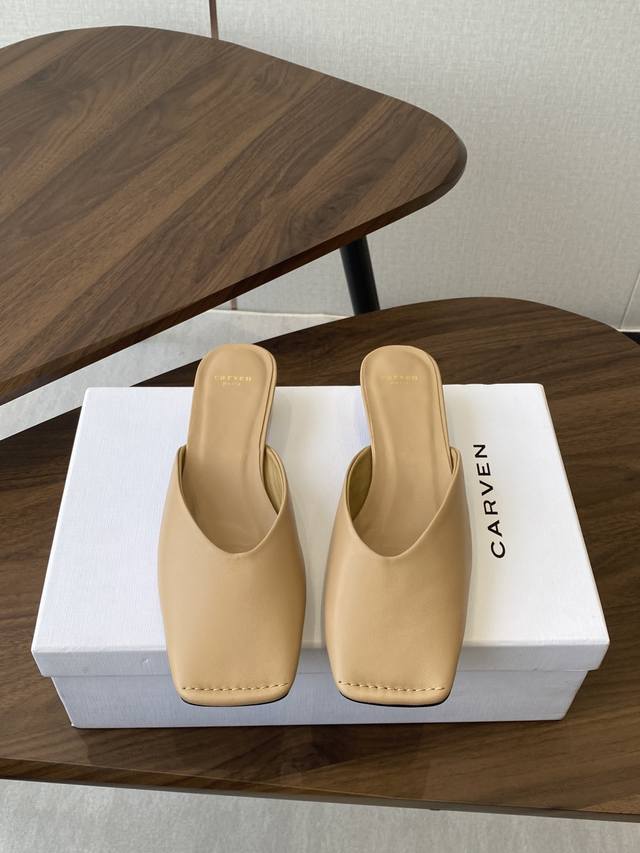 Carven Ss new mule slippers The square toe design is ingenious and the simple li