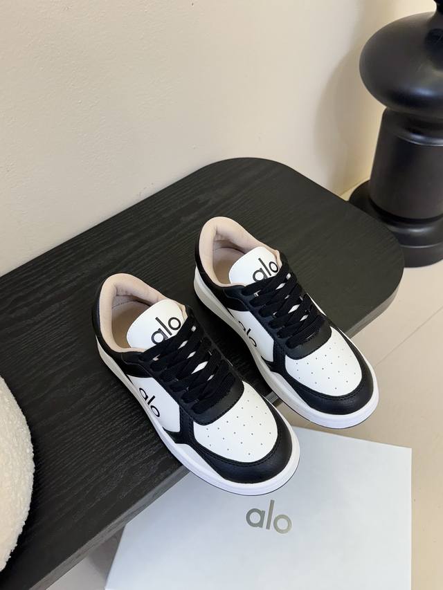 Alo25Ss New spring and summer color-blocked white shoes with thick soles, comfor