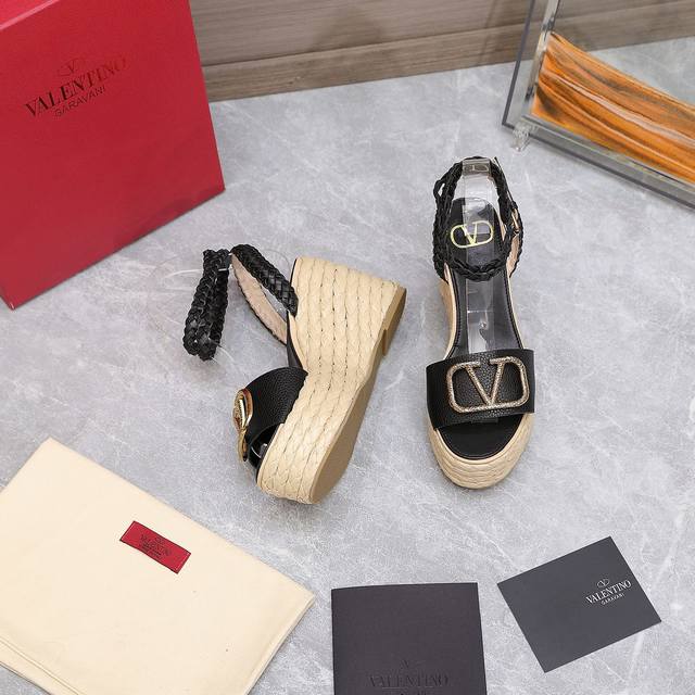 Crown top purchasing version Valentino Valentino Vt latest metal logo leather hi