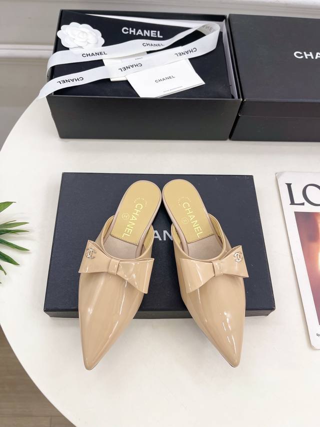 Chanel 25 2025 Spring and Summer New Chanel Pointed Toe Bow Half Slippers Series