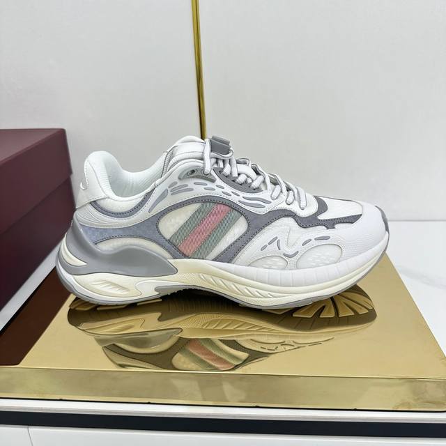 Factory price Pp Top version Gucci series 2.0 sports shoes are heavily invested