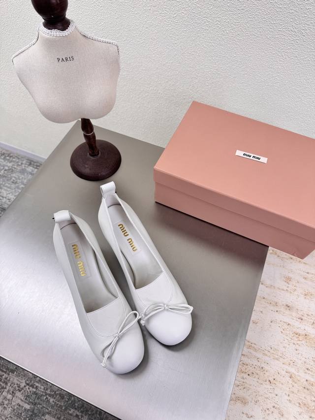 Square heel Miu'miu 25 autumn shoes comfortable elastic with small bow series Wh