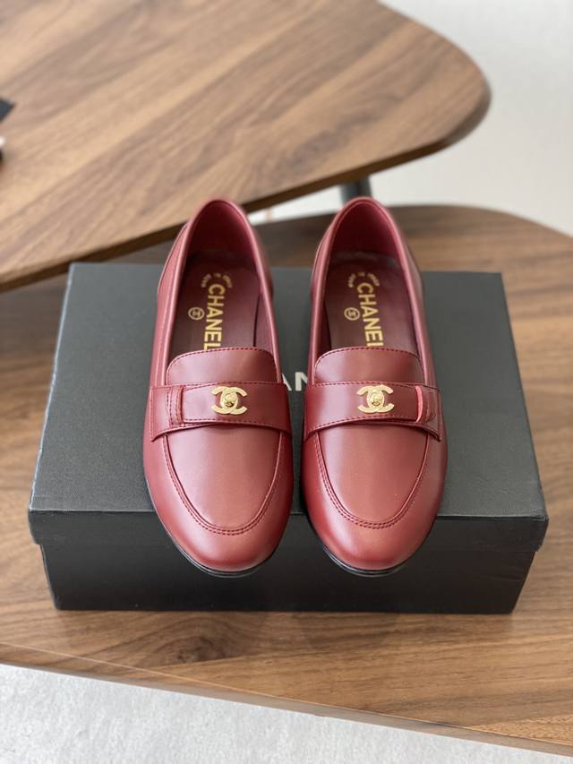 Chanel 25Ss new Chanel diamond buckle loafers, a must-have for Chanel in spring