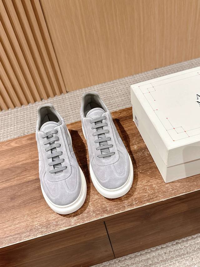Men +10 Dexun Gray # McQueen is undoubtedly the classic king of white shoes Ther
