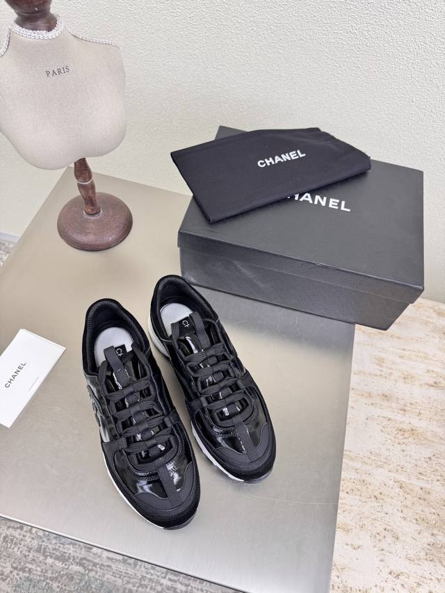 Chanel Early Autumn Sports Series Chanel flat shoes 3D embroidered logo for adde