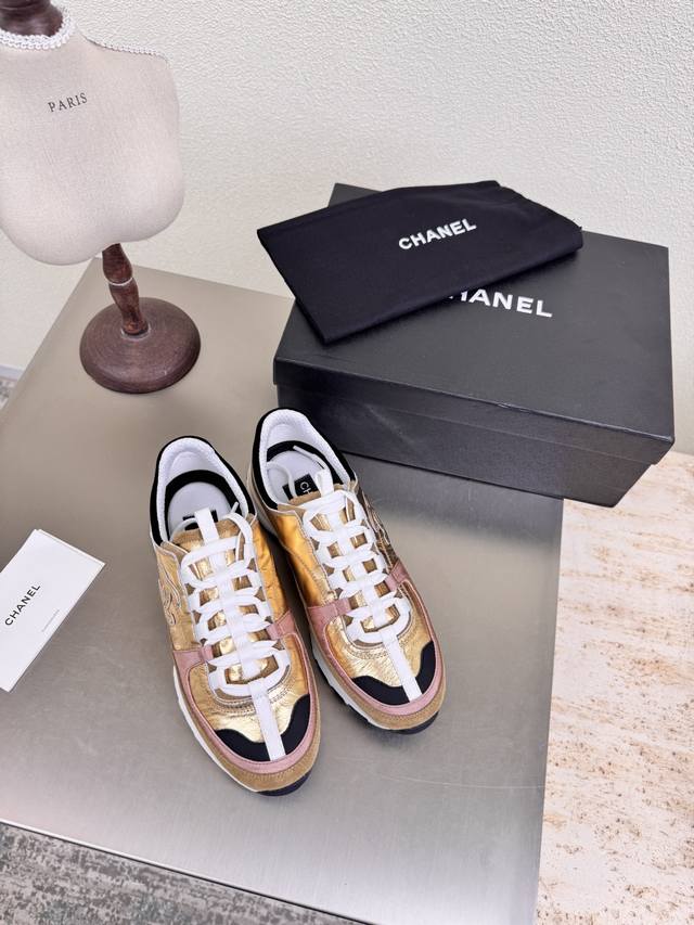 Chanel Early Autumn Sports Series Chanel flat shoes 3D embroidered logo for adde