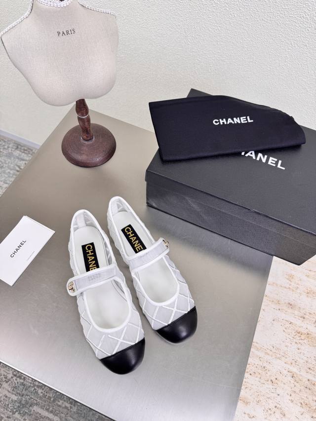 3D embroidered breathable mesh single shoes Chanel flats 3D embroidered logo for