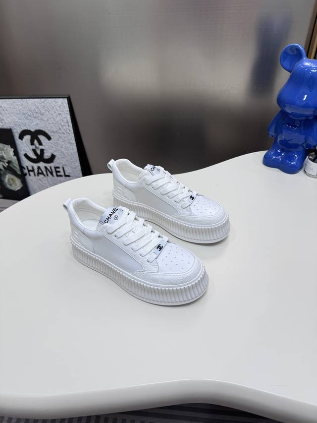 Factory: Chanel 2025Ss Chanel new tire casual sports shoes thick sole Original p