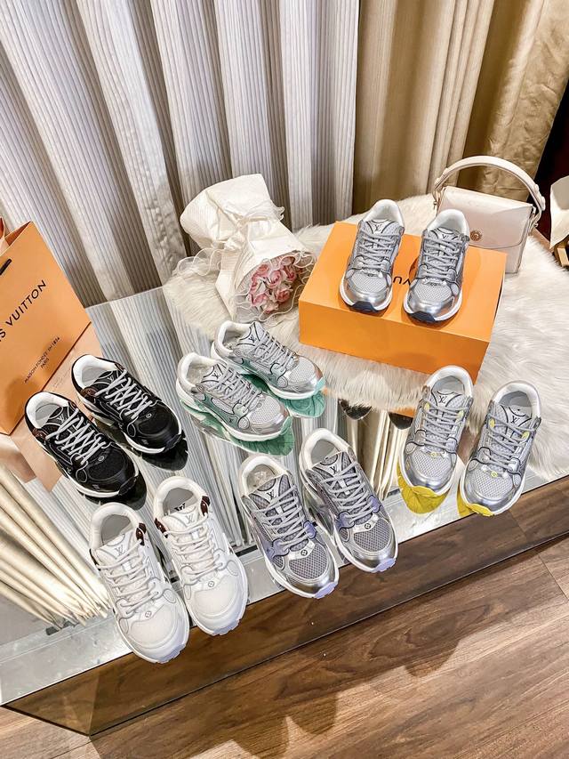 Orange factory price Pp: Lv dad shoes sports shoes Lv Biu, Biu, Biu, new colors,
