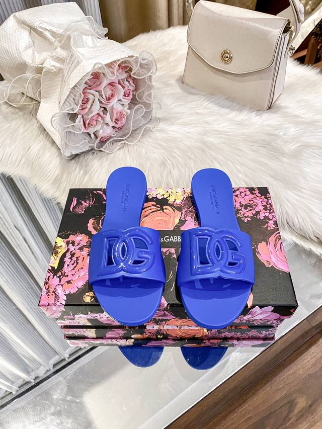 Factory: DG New slippers are now available. The treasure of the Dolce & Gabbana
