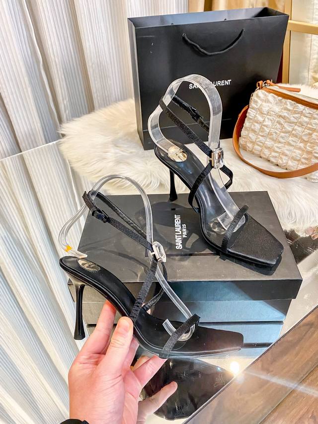 Manufacturer: Saint Laurent Ysl new one-strap high-heeled sandals high-heeled sa