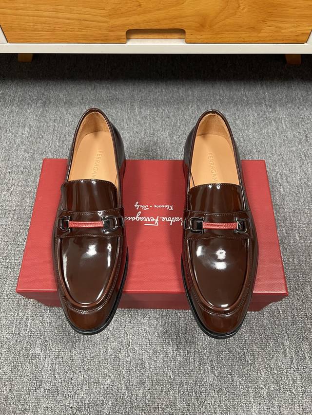 Ferragam~ Ferragam* new men's leather shoes are on sale at the same time, with