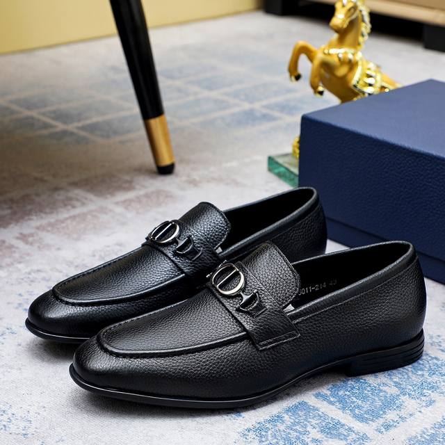 Factory P price Dior Dior Hong Kong counter new casual men's shoes are on sale