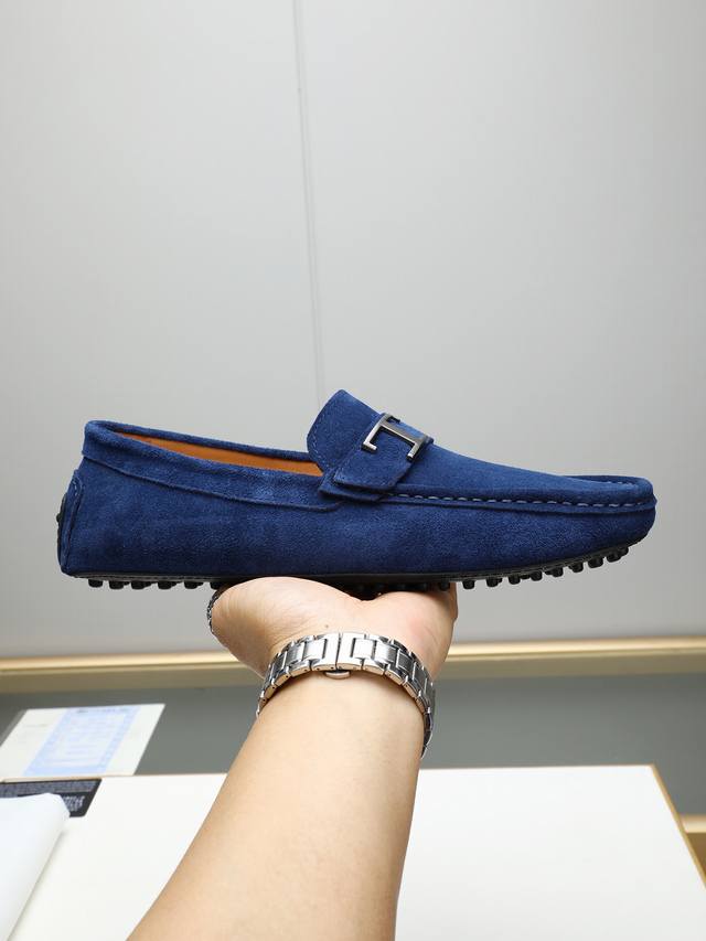 Tod'r new men's fashion slip-on shoes. Original quality, high-end boutique with