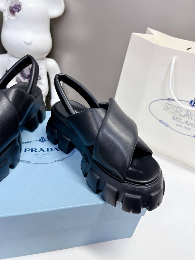 Direct sales women's shoes, women's clothing, genuine version! ! The hottest it