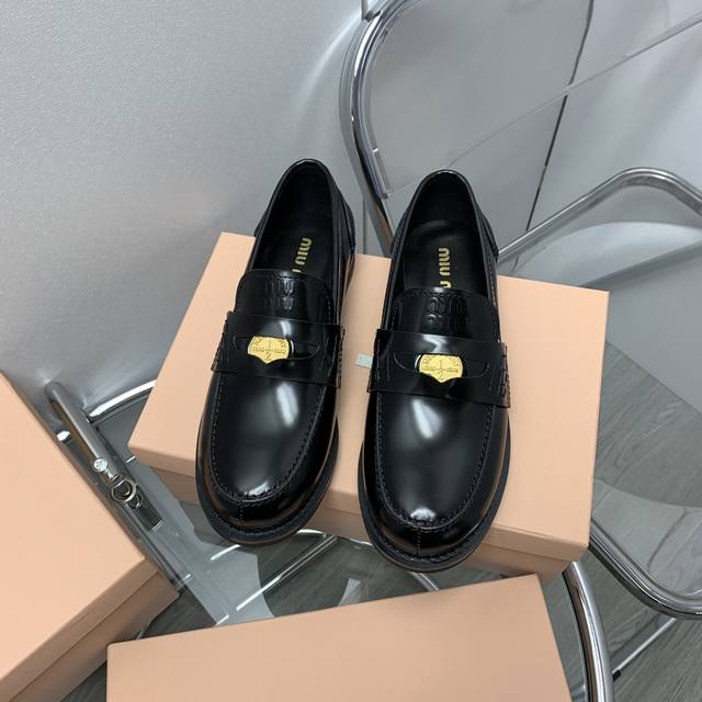 Direct sales women's shoes women's shoes women's shoes factory P Miumiu Show mo